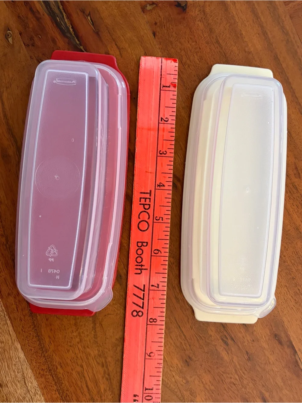 TWO Vintage 0477 Rubbermaid Standard Plastic Butter Dishes Red Almond w/ Lids